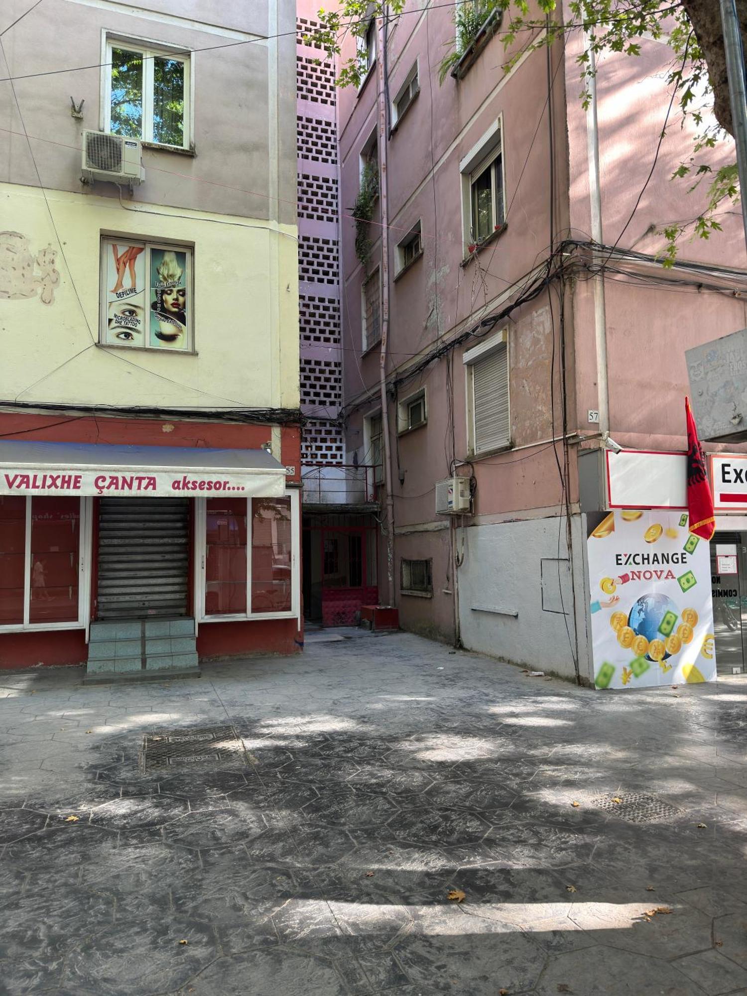 Incasso City Center Apartment Tiranë Luaran gambar
